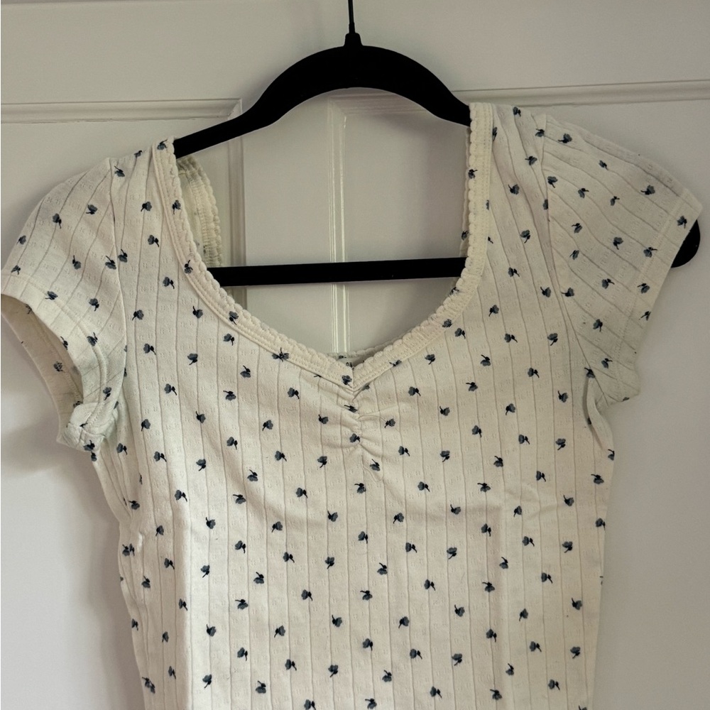 White and Black Patterned Women's Top